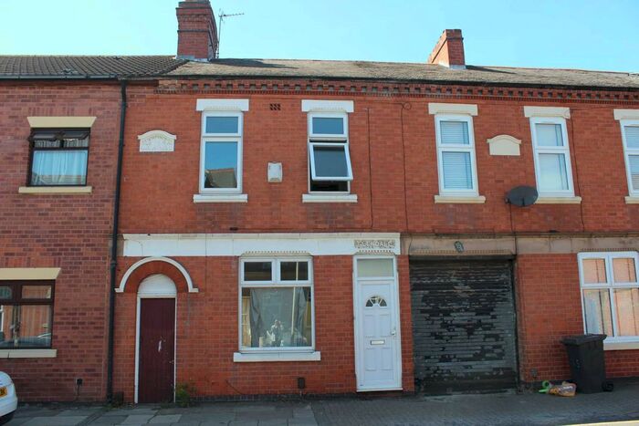 3 Bedroom Terraced House To Rent In Dorothy Road, Leicester, LE5