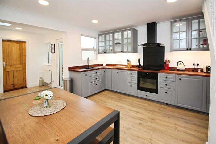 2 Bedroom House To Rent In Stevenage Road, Hitchin, Hertfordshire, SG4