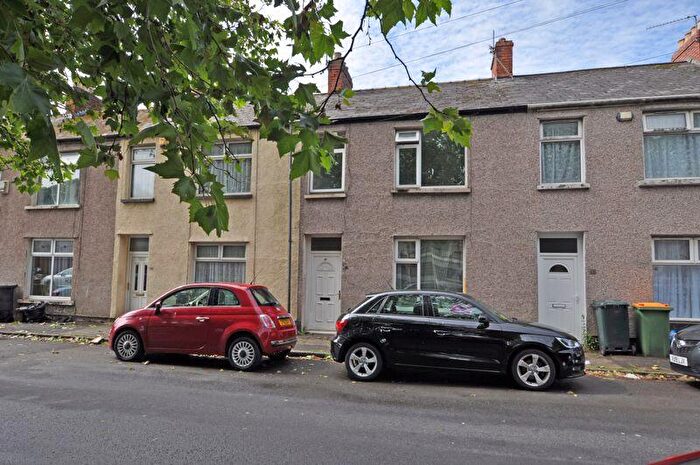 3 Bedroom Terraced House For Sale In Spacious House, Capel Crescent, Newport, NP20