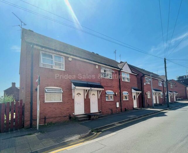 2 Bedroom End Of Terrace House To Rent In Monson Street, Lincoln, LN5