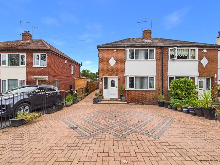 3 Bedroom Semi-Detached House For Sale In Station Road, Ackworth, Pontefract, WF7