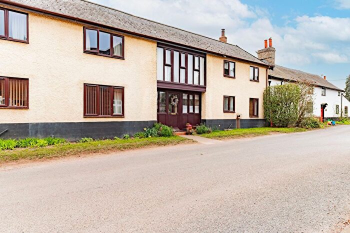 2 Bedroom Terraced House For Sale In Home Farm Park, Great Hockham, IP24
