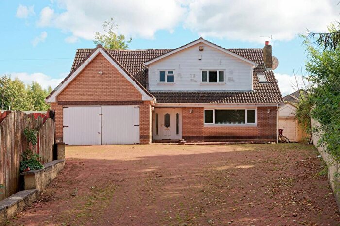 5 Bedroom Detached House For Sale In Carlisle Road, Ferniegair, Hamilton, ML3