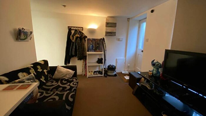 Studio To Rent In A Holters Mews, Canterbury Ref -, CT1