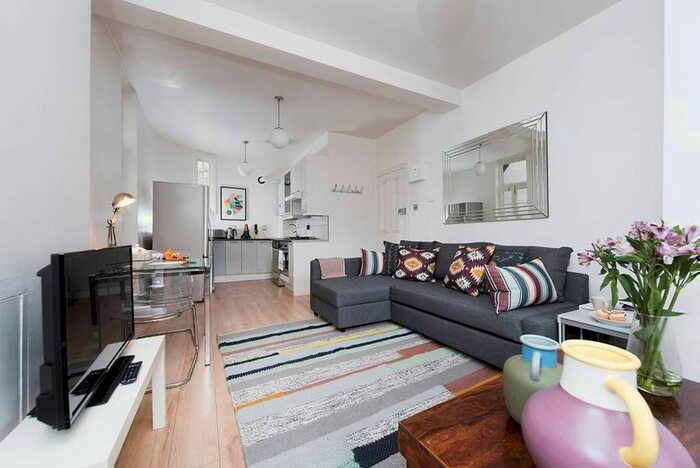 1 Bedroom Maisonette To Rent In Northdown Street, King's Cross, London, N1