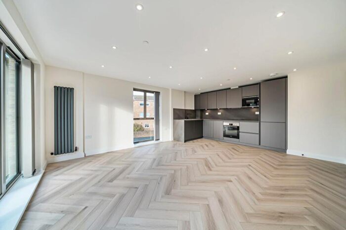 2 Bedroom Apartment To Rent In Hutchins Close, Swanley, BR8