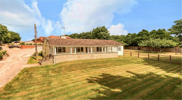 3 Bedroom Detached Bungalow For Sale In Kings Hill, Beech, Alton, GU34
