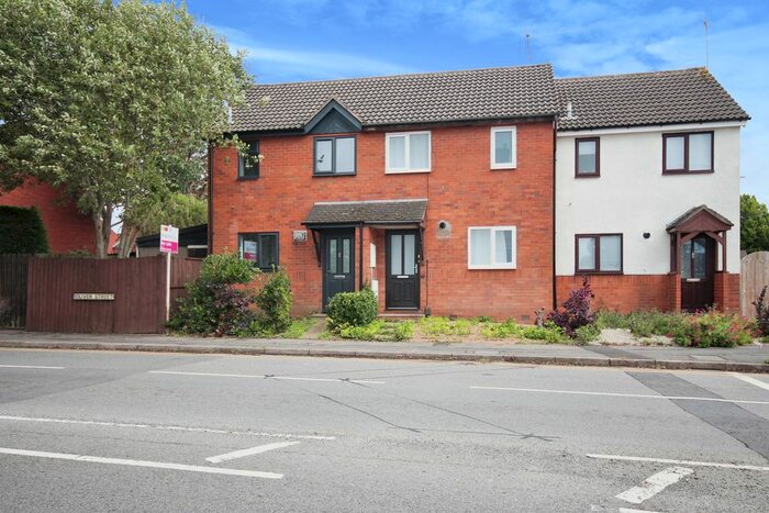 2 Bedroom Property To Rent In Oliver Street, Rugby, CV21