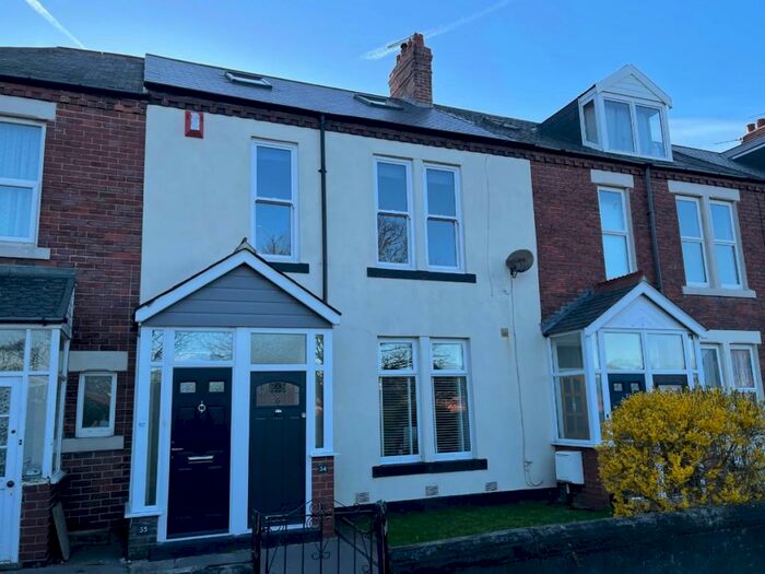 4 Bedroom Maisonette To Rent In Birtley Avenue, Tynemouth., NE30