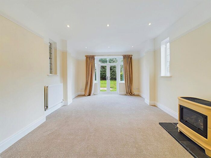 5 Bedroom Detached House To Rent In Belgrave Road, Boughton, Chester, CH3