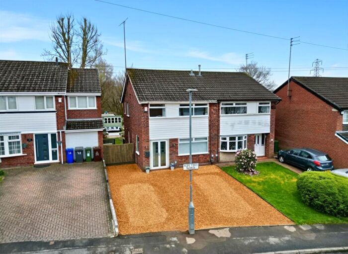 3 Bedroom Semi Detached House For Sale In Ash Tree Road, Hyde, Greater Manchester, SK14