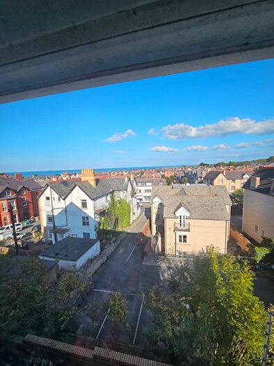 1 Bedroom Flat To Rent In Meirion Gardens, Colwyn Bay, LL29