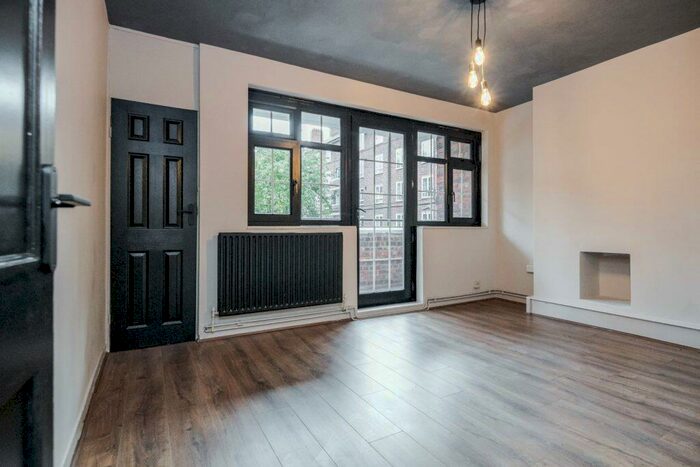 2 Bedroom Flat To Rent In Reardon House, E1W