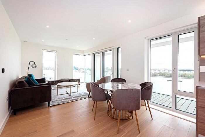 2 Bedroom Flat To Rent In Norton House, Duke Of Wellington Avenue, Royal Arsenal, Woolwich, SE18