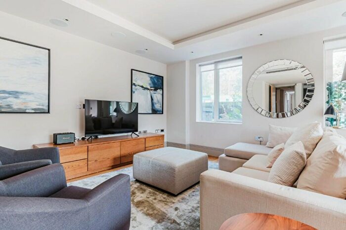 2 Bedroom Apartment To Rent In St. Edmunds Terrace, London, NW8