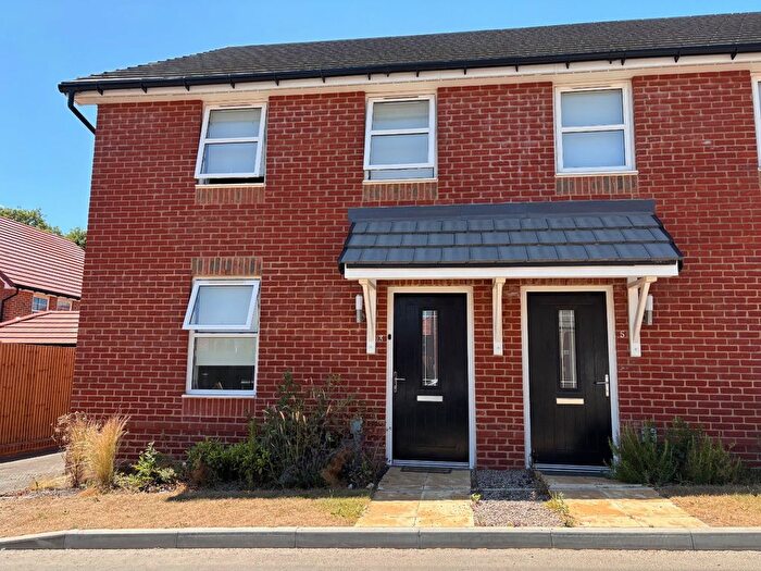 3 Bedroom Semi-Detached House To Rent In Dragon Way, Sturry, Canterbury, Kent, CT2