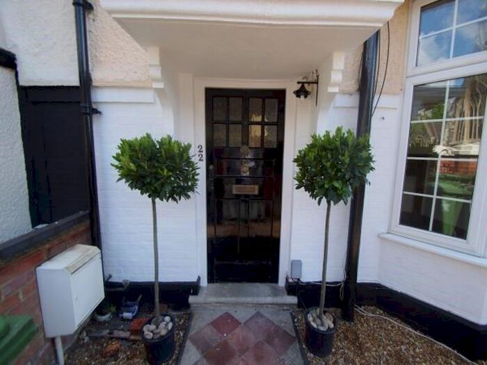 3 Bedroom Terraced House To Rent In Church Road, Watford WD17