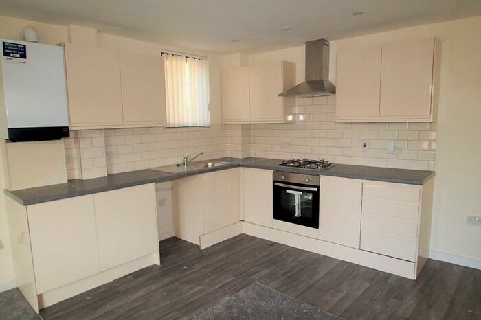 1 Bedroom Flat To Rent In High Street, Dartford, Kent, DA1