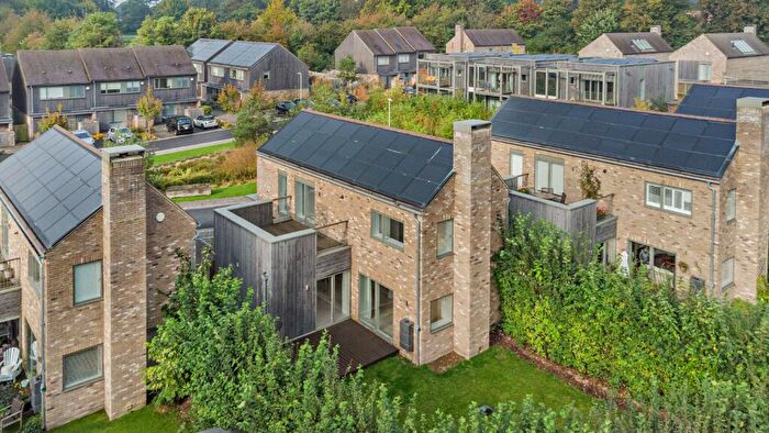 3 Bedroom Detached House For Sale In Eversley Gardens, Kings Worthy, Winchester, Hampshire, SO23