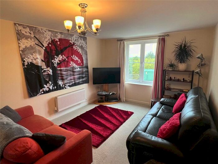 2 Bedroom Flat For Sale In Rhodfa'r Ceffyl, Carway, Kidwelly, Carmarthenshire, SA17