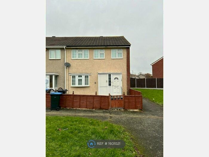 4 Bedroom End Of Terrace House To Rent In Church End, Harlow, CM19