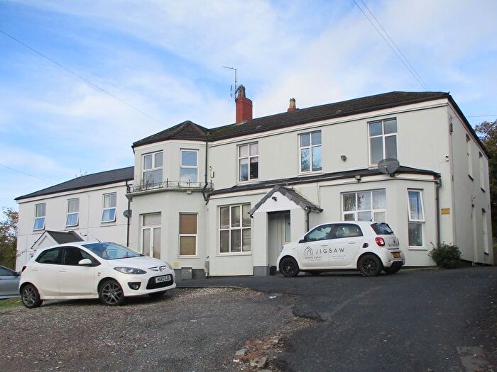 1 Bedroom Flat To Rent In Himley Road, Dudley, DY1