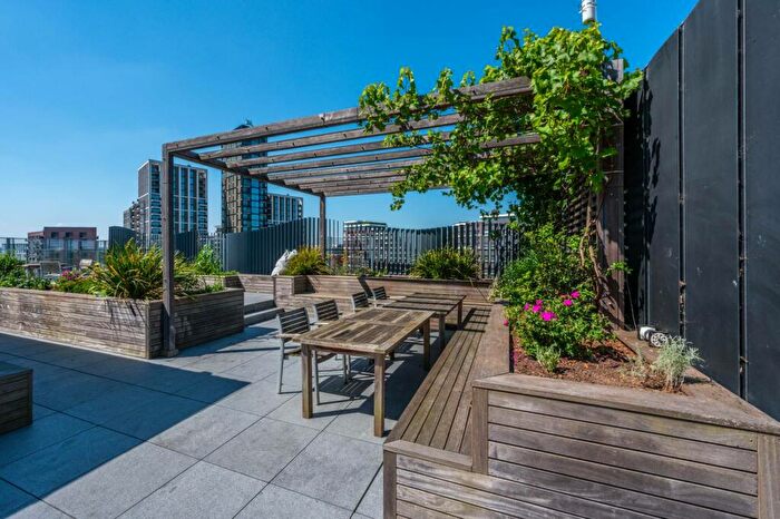 1 Bedroom Flat For Sale In Circus Road West, Battersea Power Station, London, SW11