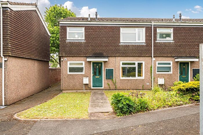 3 Bedroom Semi-Detached House For Sale In Mayne Avenue, Hereford, HR2