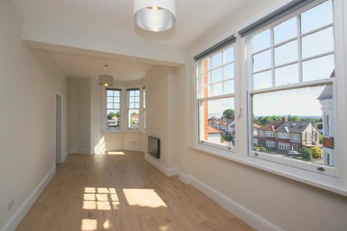 1 Bedroom Flat To Rent In Station Road, London, N21