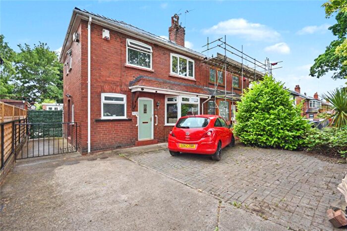 3 Bedroom Semi-Detached House For Sale In Foundry Lane, Leeds, West Yorkshire, LS9