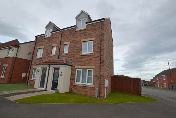 3 Bedroom Semi-Detached House To Rent In Woodham Drive, Sunderland, Tyne And Wear, SR2