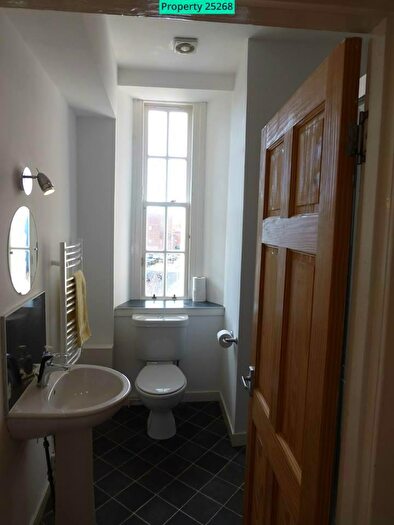 1 Bedroom Flat To Rent In George Street, Perth, PH1