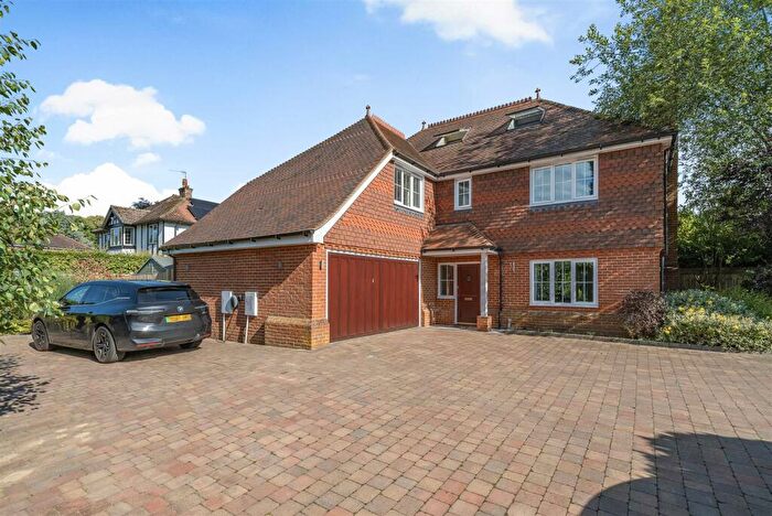 6 Bedroom Detached House To Rent In Cross Road, Tadworth, KT20