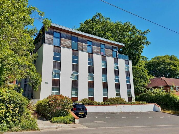 1 Bedroom Flat To Rent In Winchester, SO22