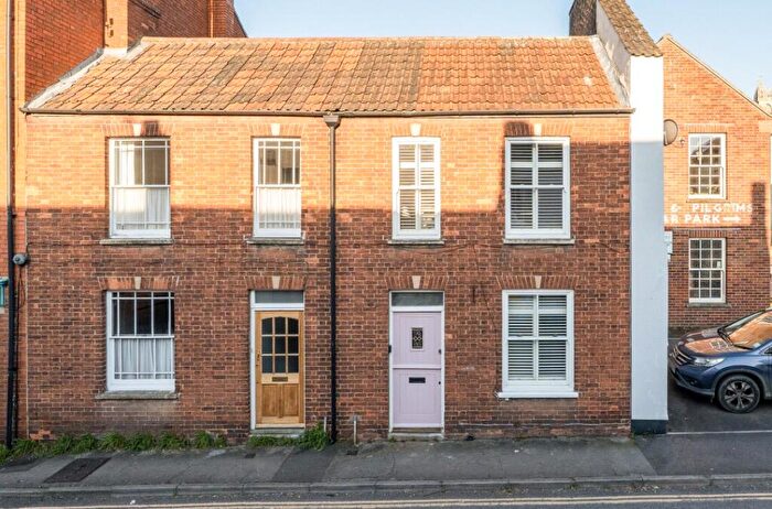 3 Bedroom Character Property For Sale In Northload Street, Glastonbury, BA6