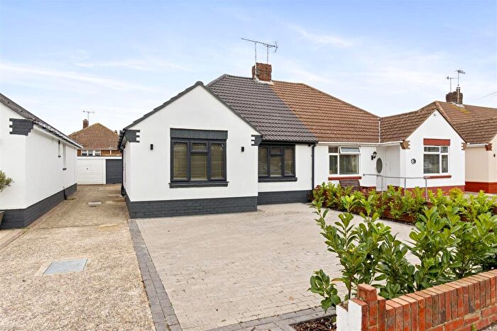 3 Bedroom Semi-Detached Bungalow For Sale In Terringes Avenue, Worthing, BN13