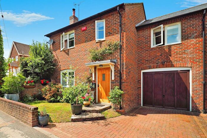 3 Bedroom Semi-Detached House For Sale In Queenwood Road, Broughton, Stockbridge, SO20