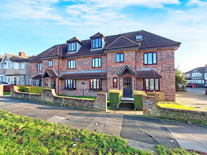 Studio To Rent In Chichester Court, Kings Road, Harrow, HA2