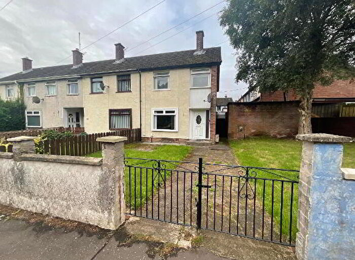 3 Bedroom End Of Terrace House To Rent In Hornbeam, Belfast, BT17