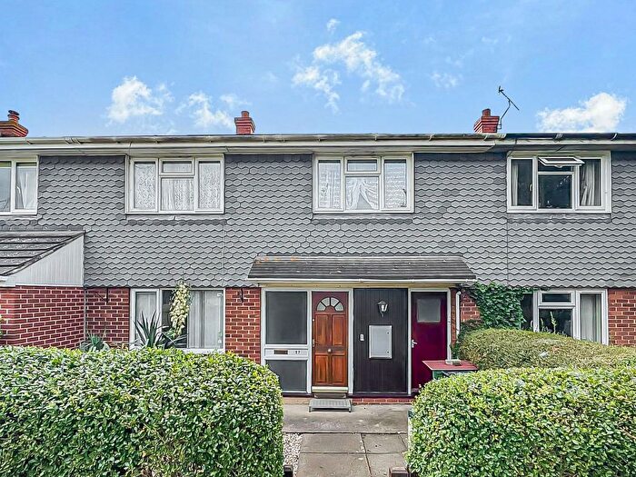 3 Bedroom Terraced House For Sale In Oatfield Road, Frampton On Severn, Gloucester, GL2