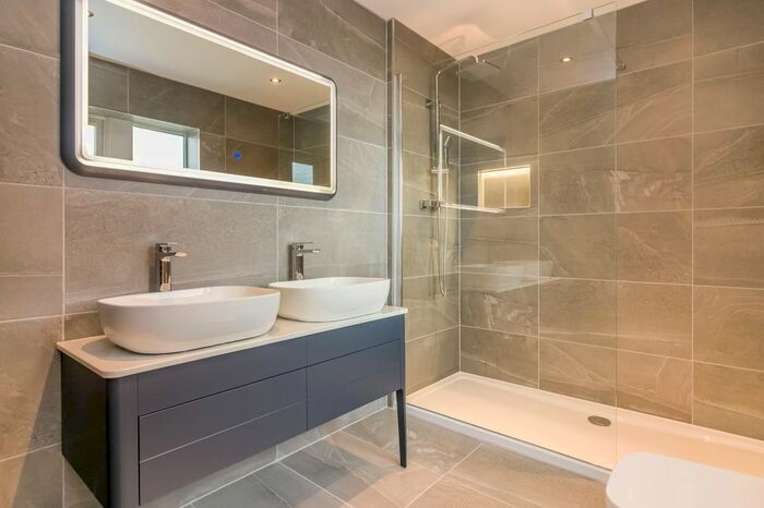 5 Bedroom Detached House For Sale In Fold Farm Lane, Netherton, Huddersfield, HD4