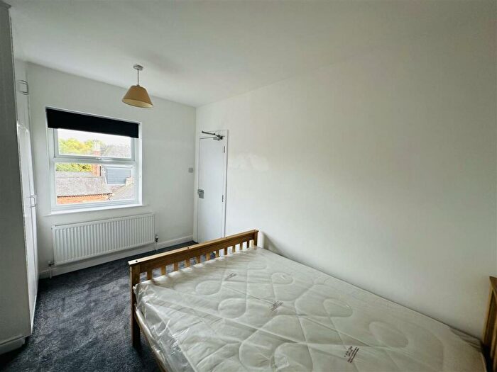 1 Bedroom Terraced House To Rent In Portland Road, Nottingham, NG7