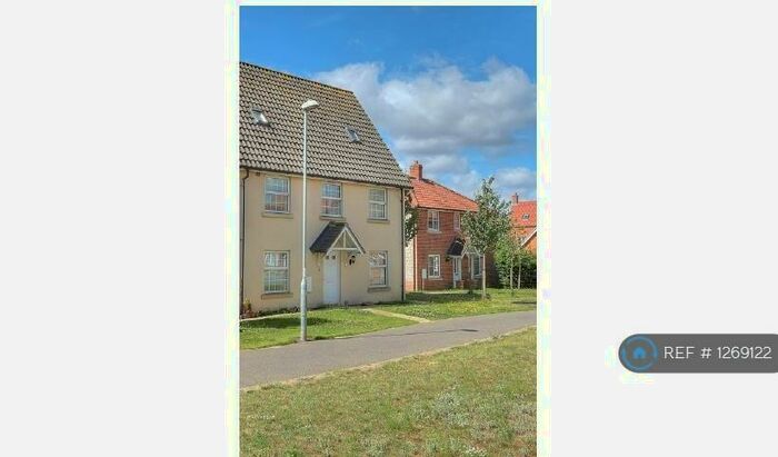 4 Bedroom Semi-Detached House To Rent In Oriole Drive, Cringleford, Norwich, NR4
