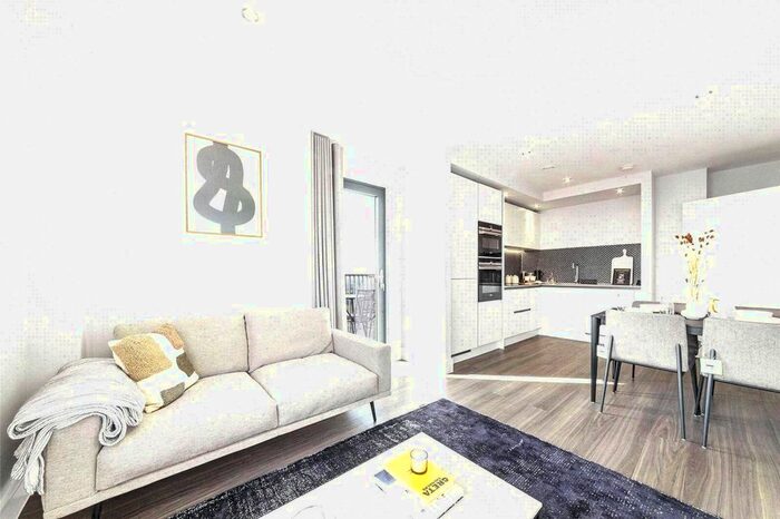 1 Bedroom Flat To Rent In Uncle Southall, Merrick Road, Southall, UB2