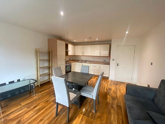 1 Bedroom Flat To Rent In Walworth Road, London, SE17