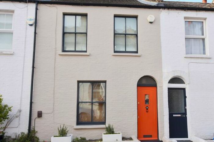 2 Bedroom Terraced House To Rent In Straightsmouth, London, SE10