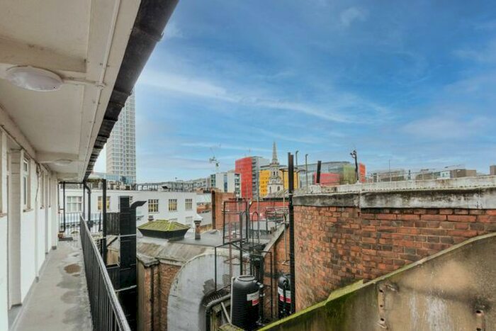 Studio To Rent In Charing Cross Road, Covent Garden, London, WC2H