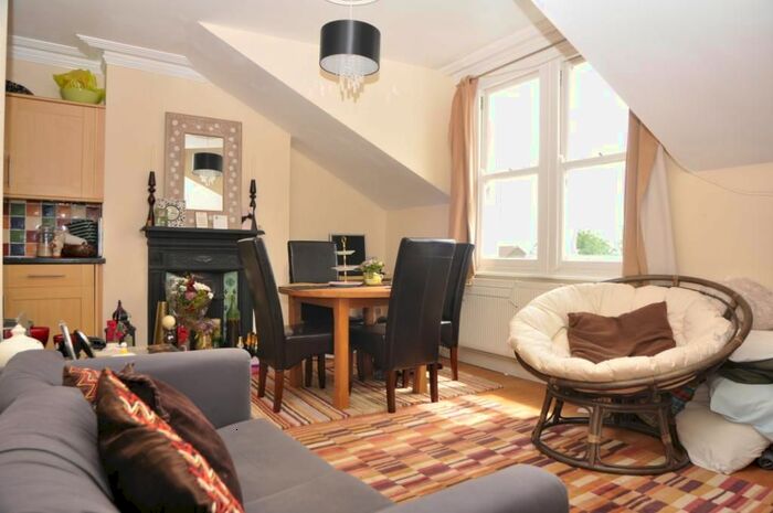 1 Bedroom Flat To Rent In Park Avenue, London, N13