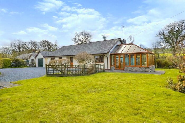 3 Bedroom Bungalow For Sale In Pontsian, Llandysul, Ceredigion, SA44