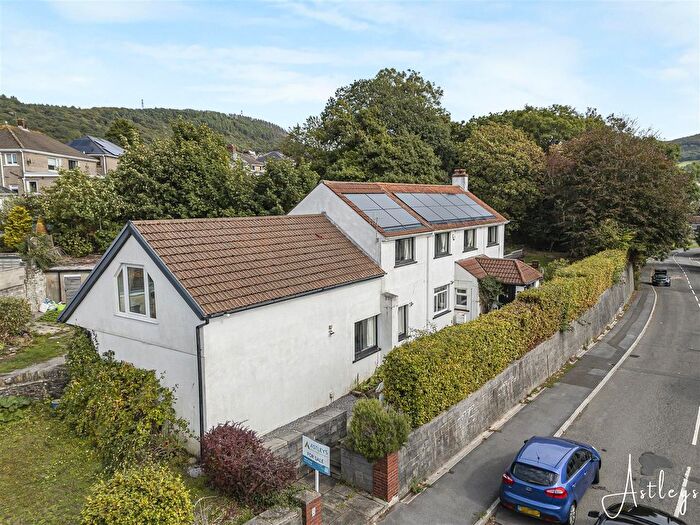6 Bedroom Detached House For Sale In Old Road, Baglan, Port Talbot, SA12